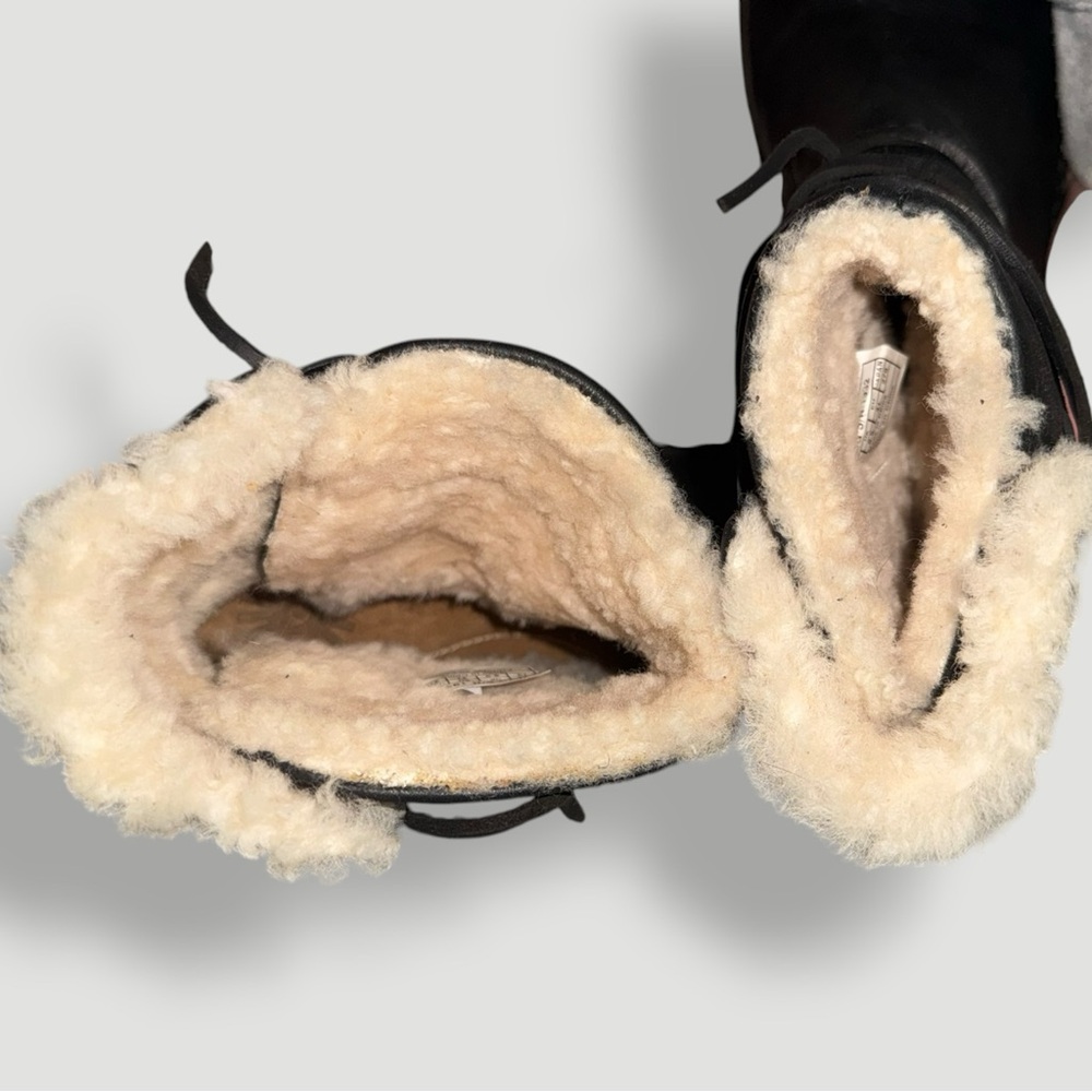 New UGG CASPIA 1932 Black Size 10 - Picture 10 of 16